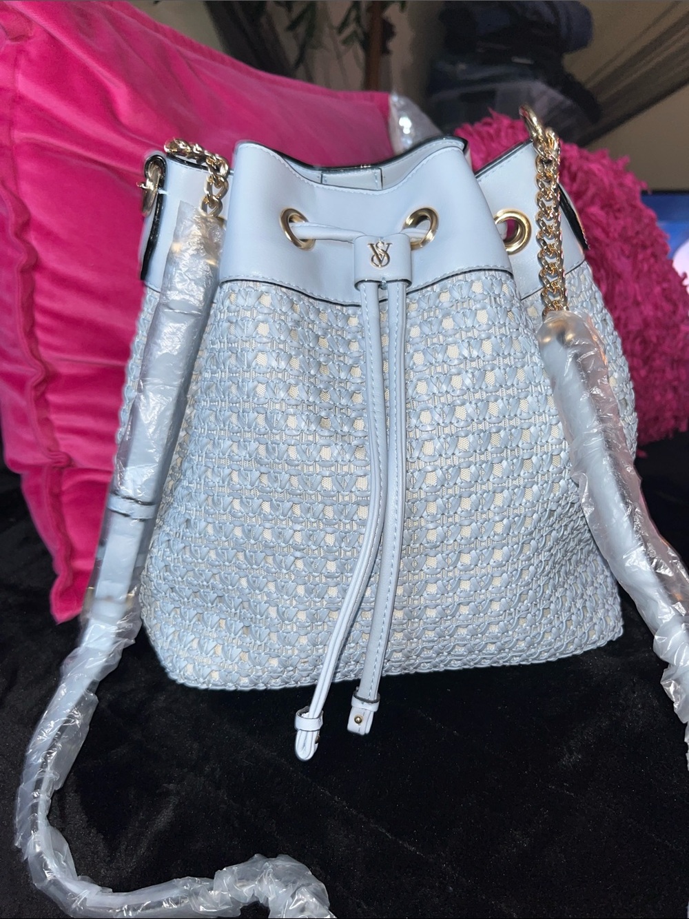 Elegant light Blue Woven Bucket Bag with Gold Chain